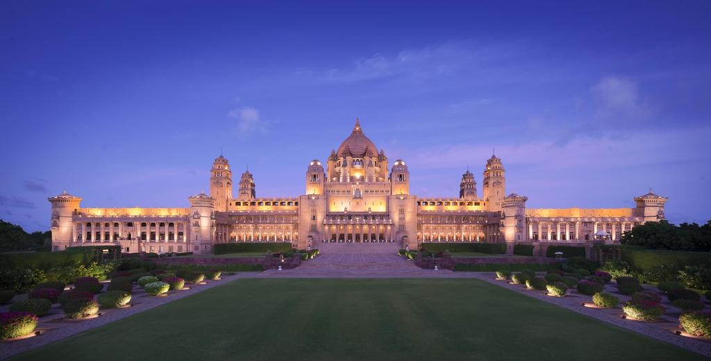 7 Best Palaces to Visit in India