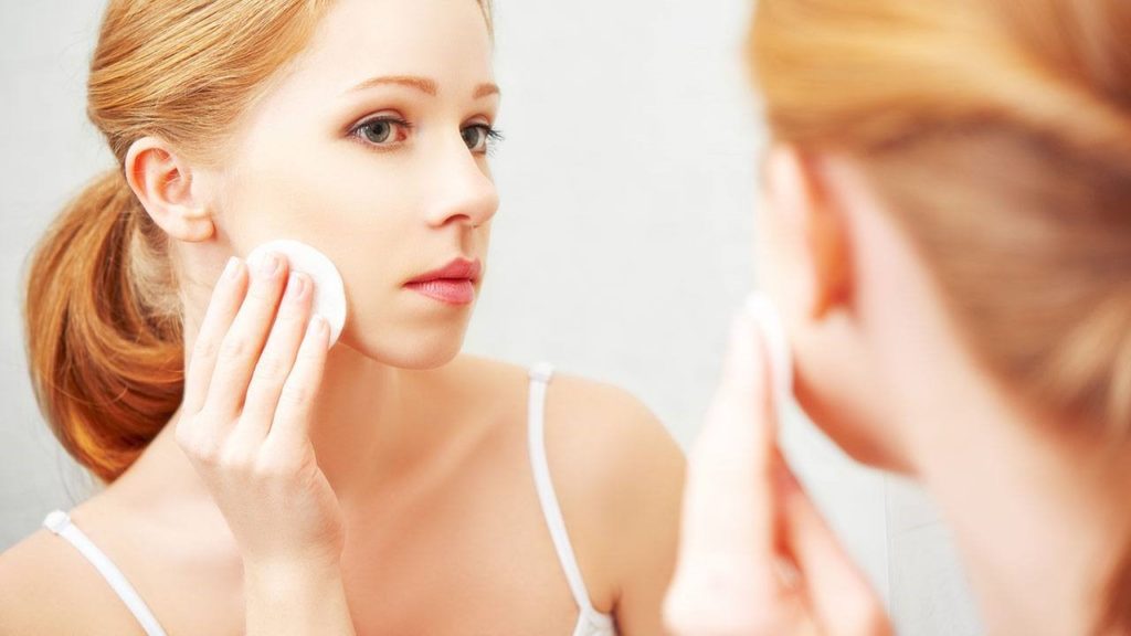 How to deal with acne problems