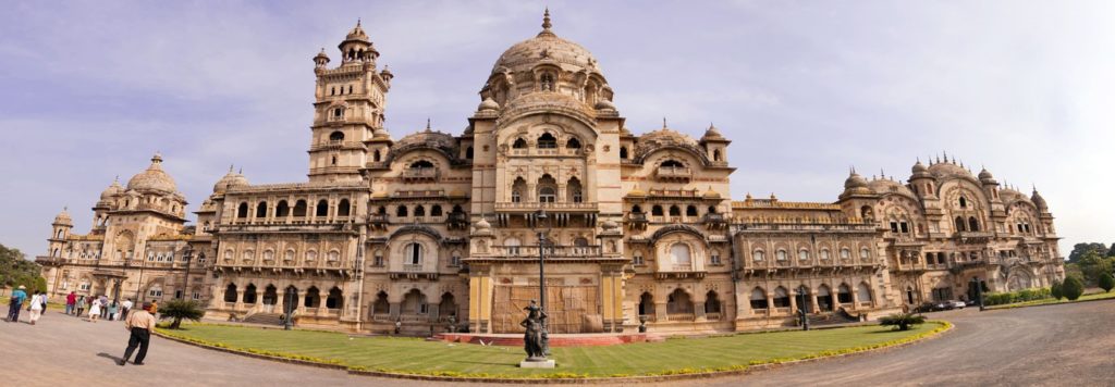7 Best Palaces to Visit in India