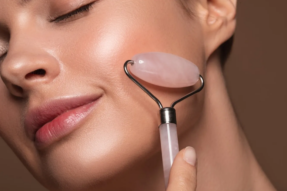 Are Face Rollers And Gua Sha Effective?